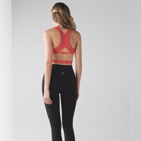 NWT Lululemon Wanderlust Yoga Haven Bra Cape Red Sz 4 - Picture 5 of 9